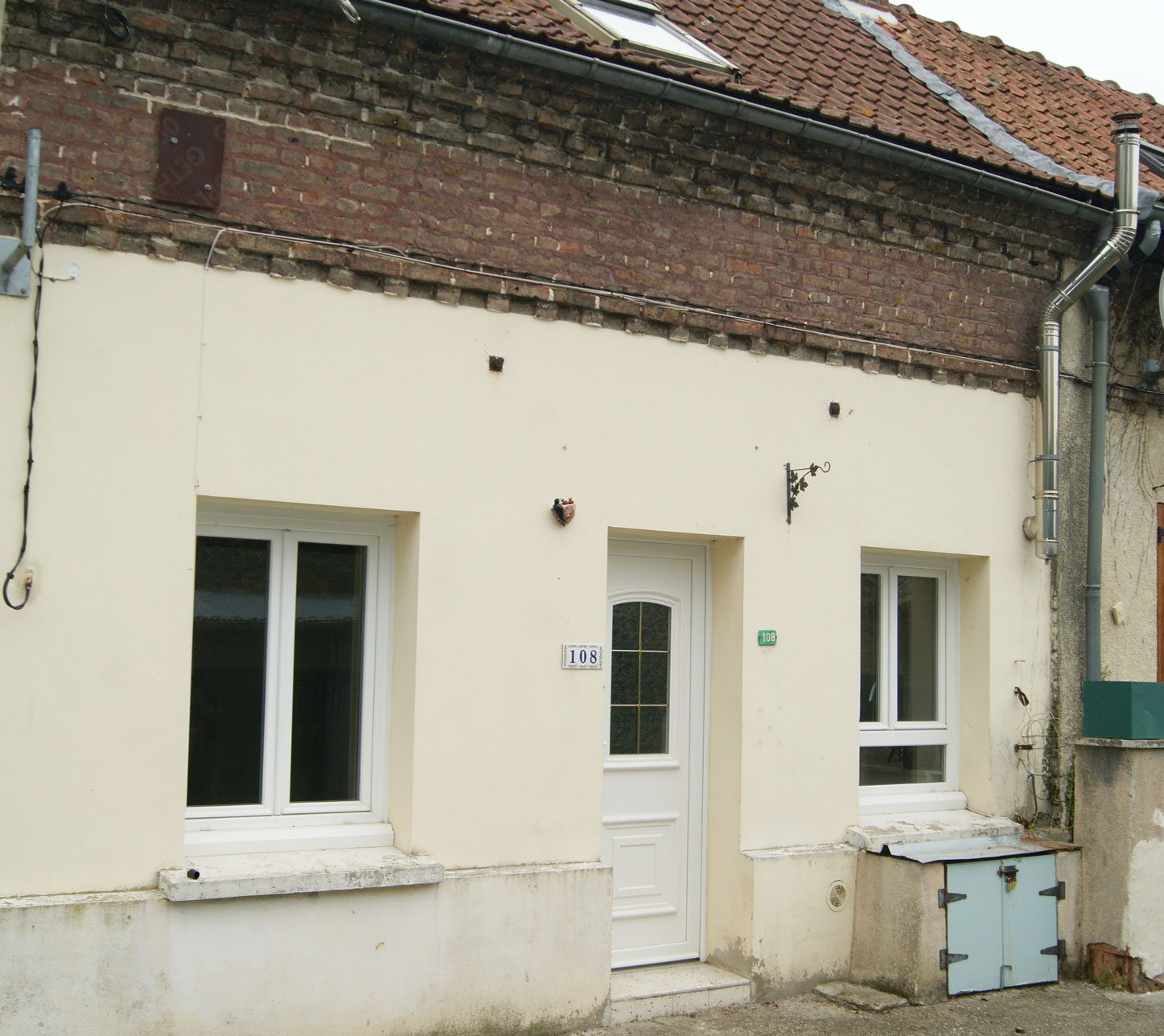 Immo80 – L'immobilier à Amiens et dans la Somme-ACHAT / VENTE EXCLUSIF ST LEGER Maison 2 chambres avec courette