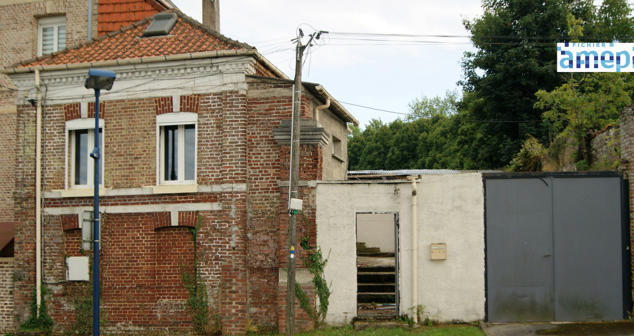 Immo80 – L'immobilier à Amiens et dans la Somme-ACHAT / VENTE Maison 2 chambres avec cour